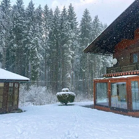 Holiday home Am Waldrand