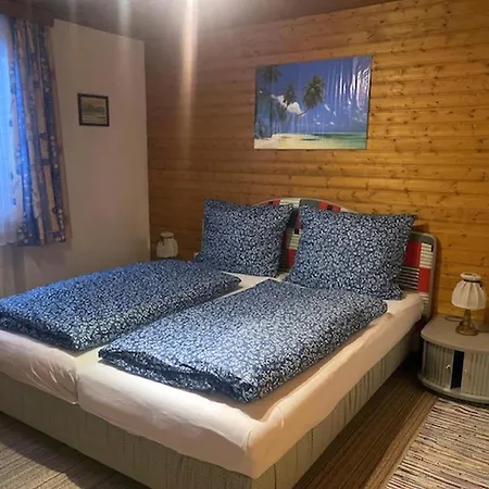 Holiday home Am Waldrand *